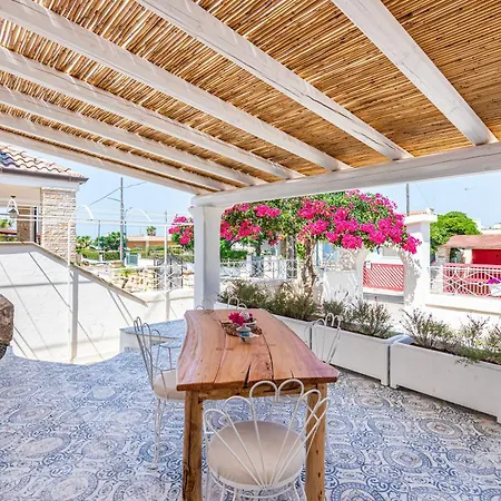 Tatil Evi Terrazza E Conchiglie *