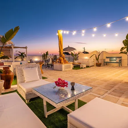 Terrazza E Conchiglie Tatil Evi Torre Suda