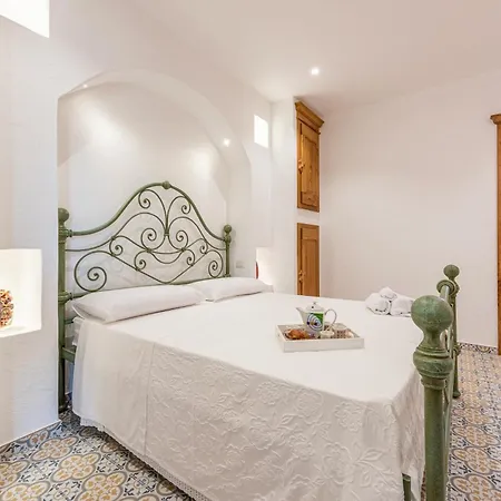 בית נופש Terrazza E Conchiglie טורה סודה