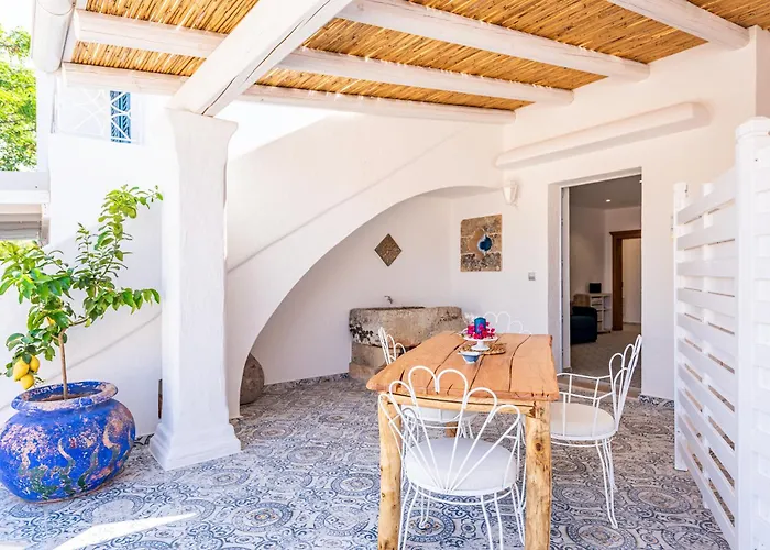 Terrazza E Conchiglie بيت للعطل توري سودا